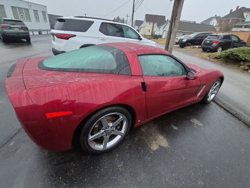 Used 2007 Chevrolet Corvette Coupe w/ Preferred Equipment Group image 8