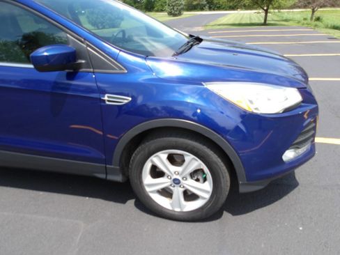 Used 2016 Ford Escape SE AWD/4WD image 31