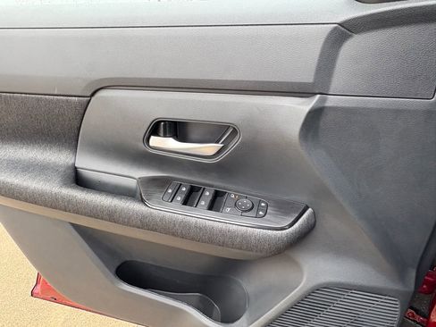 New 2026 Nissan Kicks SV image 17