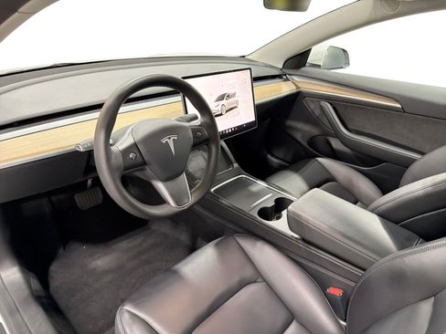 Certified 2023 Tesla Model 3 Standard Range RWD image 9