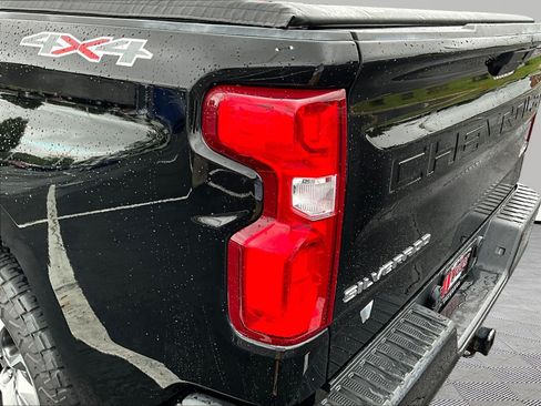Used 2020 Chevrolet Silverado 1500 RST w/ All-Star Edition AWD/4WD image 24