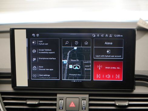 Used 2025 Audi Q5 2.0T Premium Plus w/ Premium Plus Package AWD/4WD image 14