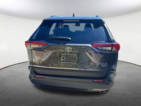 New 2025 Toyota RAV4 XLE image 10
