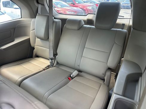 Used 2014 Honda Odyssey EX-L image 16