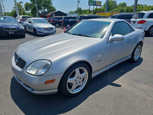 Used 1999 Mercedes-Benz SLK 230 image 2