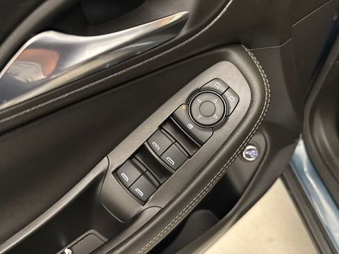 Used 2024 Buick Encore GX Preferred FWD image 12