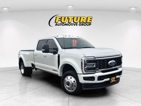 Used 2025 Ford F450 Platinum w/ Camper Package AWD/4WD image 1