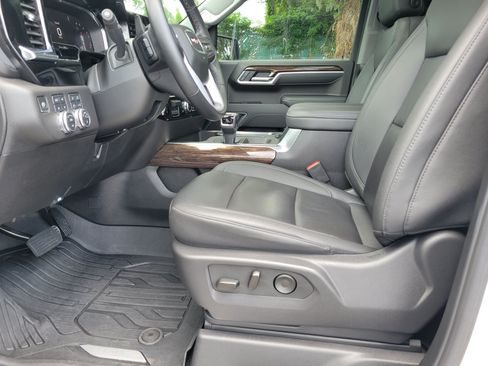Certified 2025 GMC Sierra 1500 Elevation w/ Elevation Premium Package AWD/4WD image 39