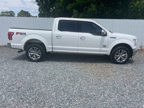 Used 2017 Ford F150 King Ranch w/ Equipment Group 601A Luxury AWD/4WD image 6