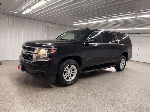 Used 2020 Chevrolet Suburban LT AWD/4WD image 3