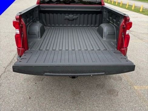 New 2026 Chevrolet Silverado 1500 RST w/ Dark Appearance Package AWD/4WD image 6