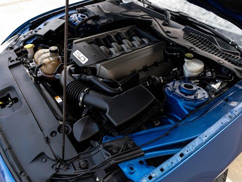Used 2017 Ford Mustang GT RWD image 31