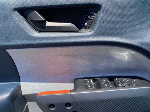 Certified 2022 Ford Maverick XLT w/ Equipment Group 300A Standard AWD/4WD image 17