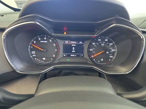 Used 2023 Chevrolet TrailBlazer LT FWD image 17