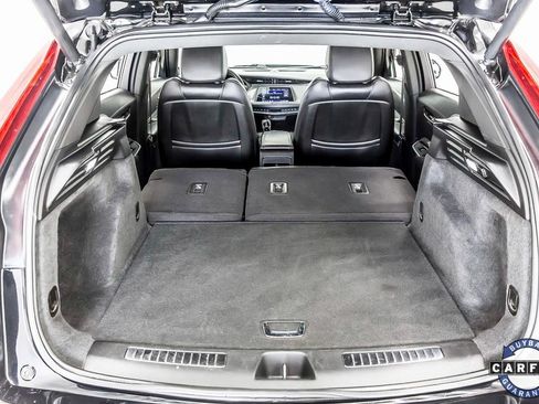 Used 2020 Cadillac XT4 Premium Luxury image 38