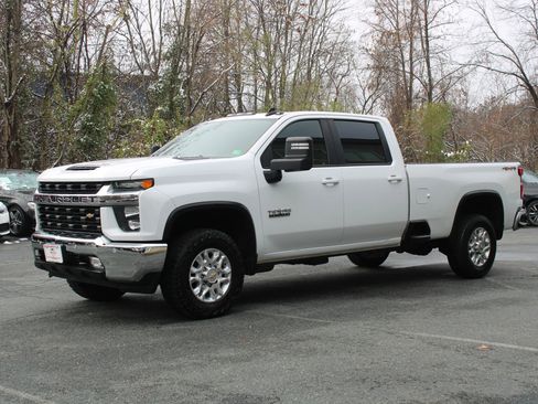 Used 2021 Chevrolet Silverado 3500 LT w/ Texas Edition image 3