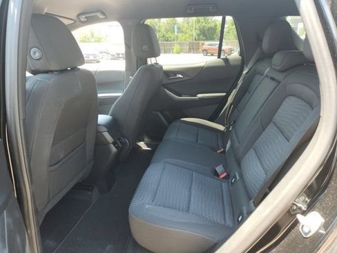 Certified 2025 Chevrolet Equinox LT w/ Safety and Technology Package FWD image 11