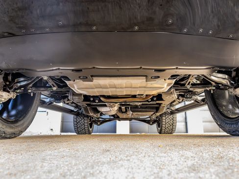 Used 2026 Cadillac Escalade Platinum Sport w/ LPO, ONYX Package image 15