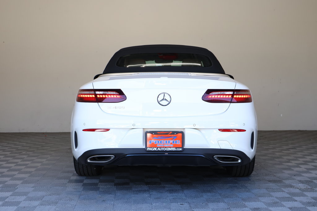 Used 2023 Mercedes-Benz E 450 Cabriolet image 11