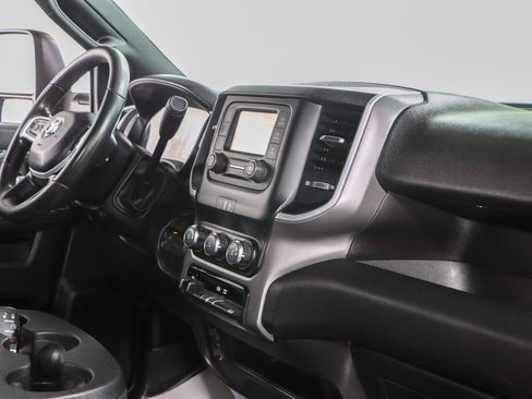 Used 2023 RAM 2500 Big Horn w/ Cold Weather Group image 26