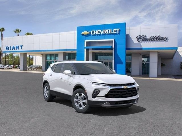 New 2025 Chevrolet Blazer LT w/ Convenience Package FWD image 6