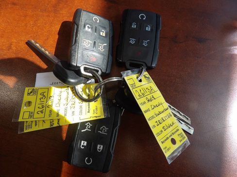 Used 2018 Chevrolet Suburban LT w/ Max Trailering Package AWD/4WD image 19