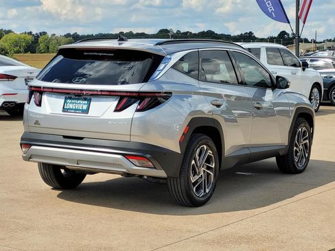 Used 2025 Hyundai Tucson Limited image 4