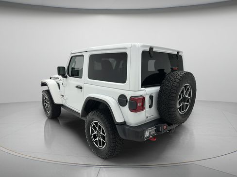 Used 2024 Jeep Wrangler Rubicon AWD/4WD image 5