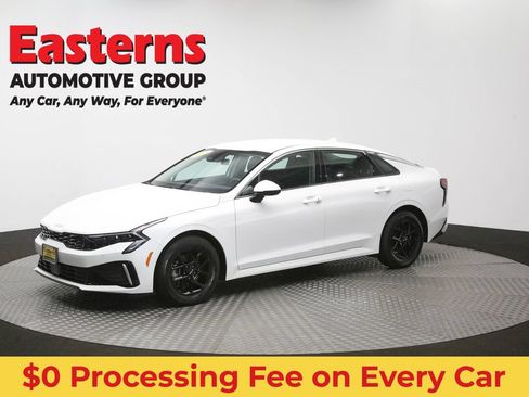 Used 2025 Kia K5 LXS FWD image 56