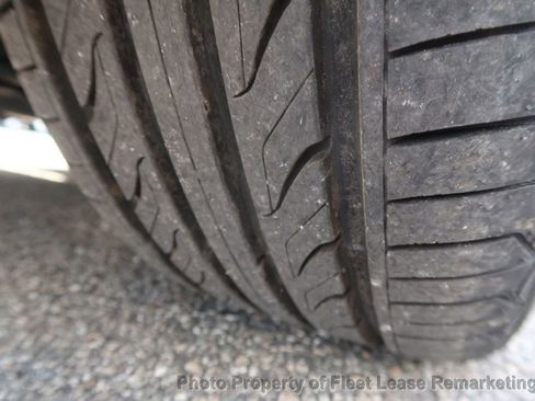 Used 2011 Lincoln MKZ Lincoln MKZ image 43