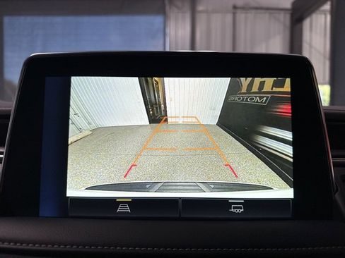 Used 2023 Chevrolet Tahoe Premier image 13