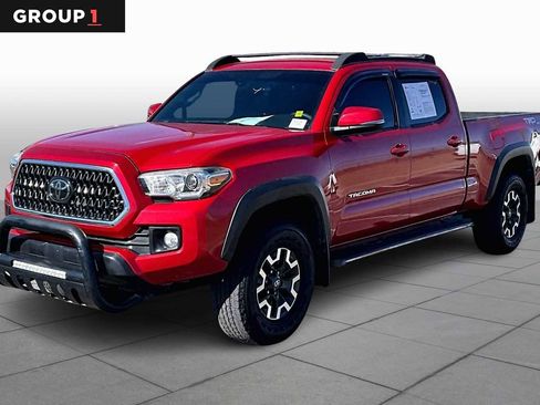 Used 2018 Toyota Tacoma TRD Off-Road w/ Technology Package image 1