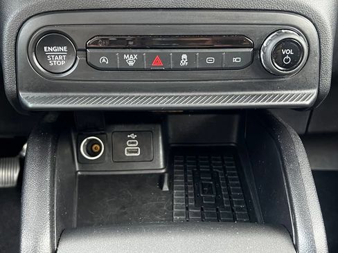 Used 2025 Ford Bronco Sport Big Bend AWD/4WD image 32