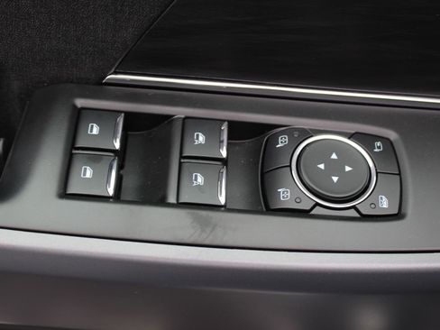 New 2025 Ford F150 Lariat w/ Equipment Group 502A High image 19