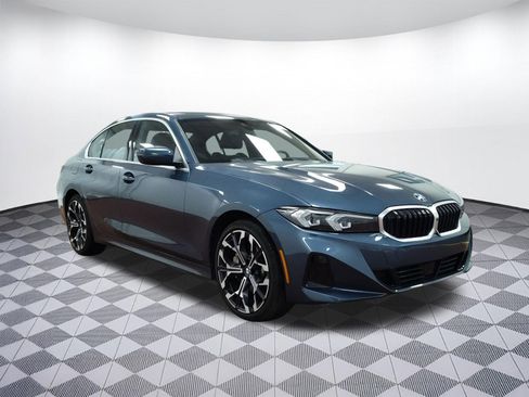 Used 2025 BMW 330i xDrive Sedan image 6