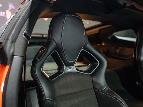 Used 2019 Chevrolet Corvette ZR1 RWD image 11