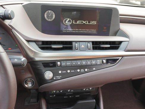 Certified 2021 Lexus ES 350 w/ Premium Package FWD image 17