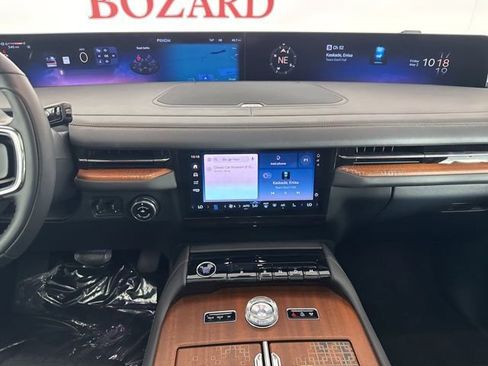 New 2025 Lincoln Navigator Black Label image 11