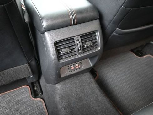 Used 2023 Nissan Altima 2.0 SR FWD image 28