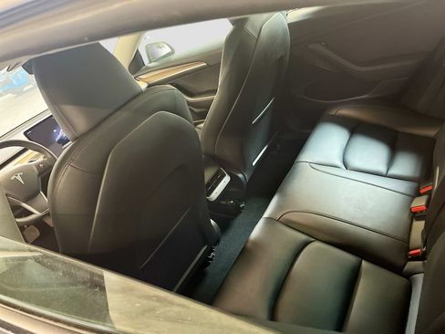 Used 2023 Tesla Model 3 Standard Range RWD image 23