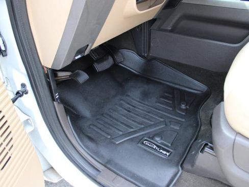 Used 2011 Ford F350 Lariat w/ Lariat Interior Pkg AWD/4WD image 20