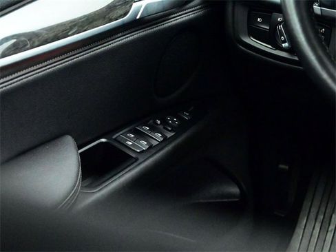 Used 2018 BMW X5 xDrive35i image 19