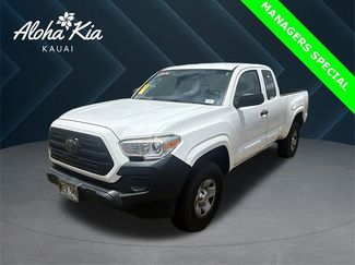 Used 2018 Toyota Tacoma SR image 1