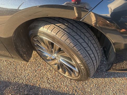 Used 2025 Lexus ES 350 Luxury image 6