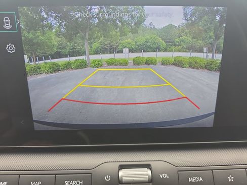 Used 2025 Kia K4 FWD image 29