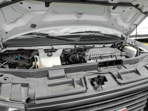 Used 2019 GMC Savana 3500 Van Cab-Chassis 2D w/ Power Convenience Package image 37