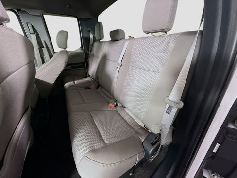 Used 2020 Ford F150 XLT image 24