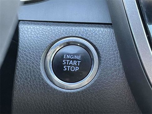 Used 2019 Toyota Camry XSE image 26