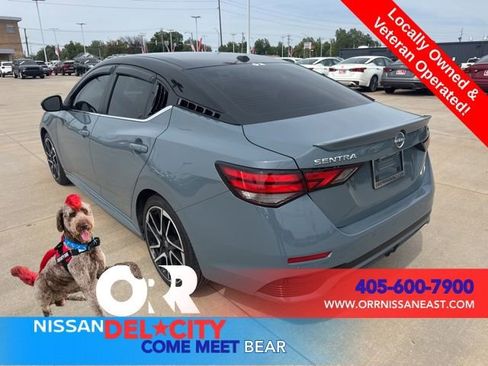Used 2025 Nissan Sentra SR w/ SR Premium Package FWD image 3