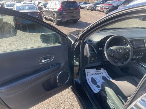 Used 2021 Honda HR-V EX image 10